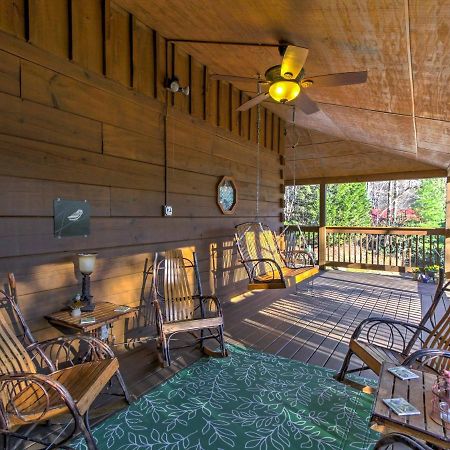 Cozy Nest Gatlinburg Cabin With Porch And Jacuzzi! Villa Ngoại thất bức ảnh