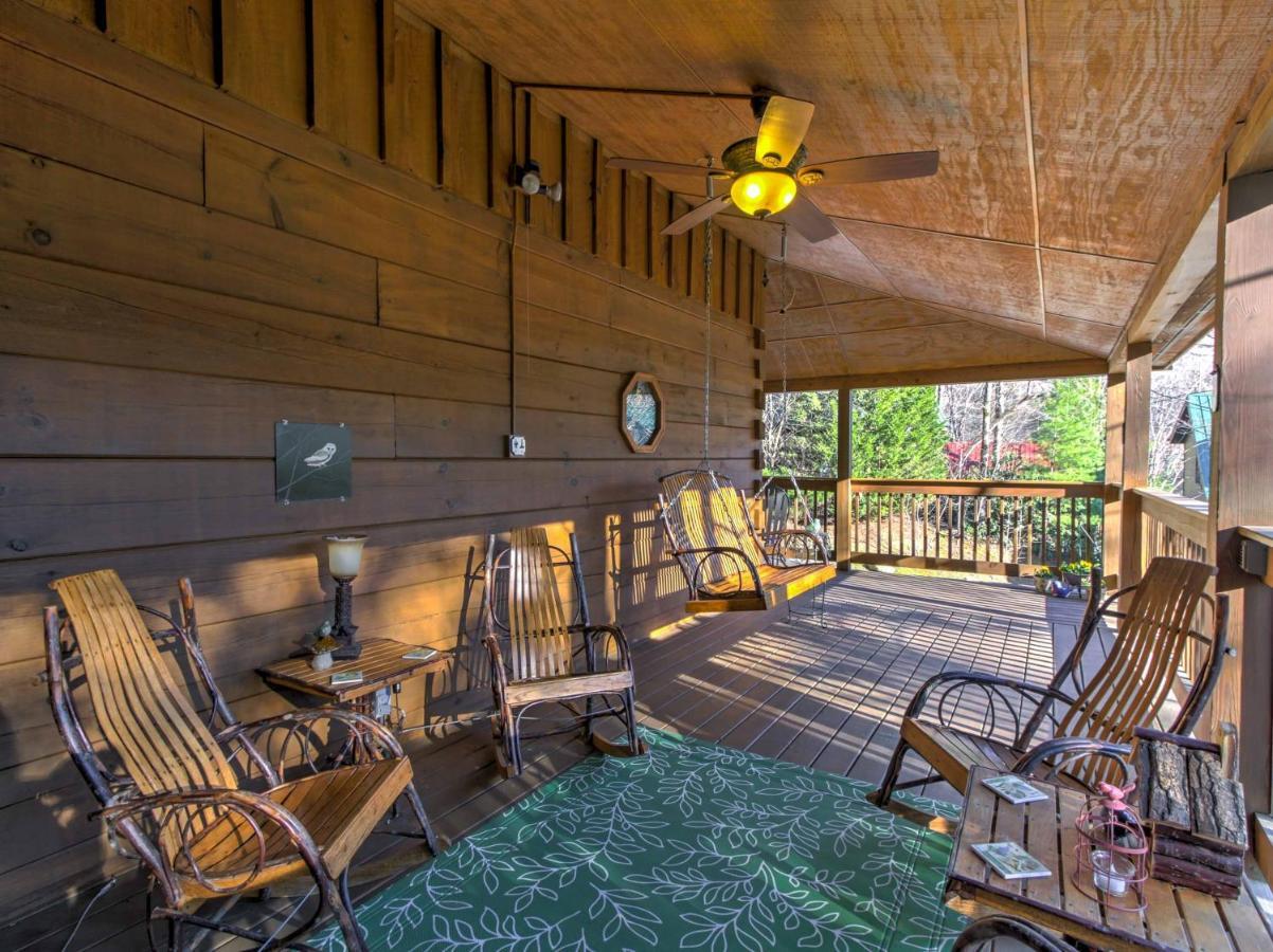 Cozy Nest Gatlinburg Cabin With Porch And Jacuzzi! Villa Ngoại thất bức ảnh